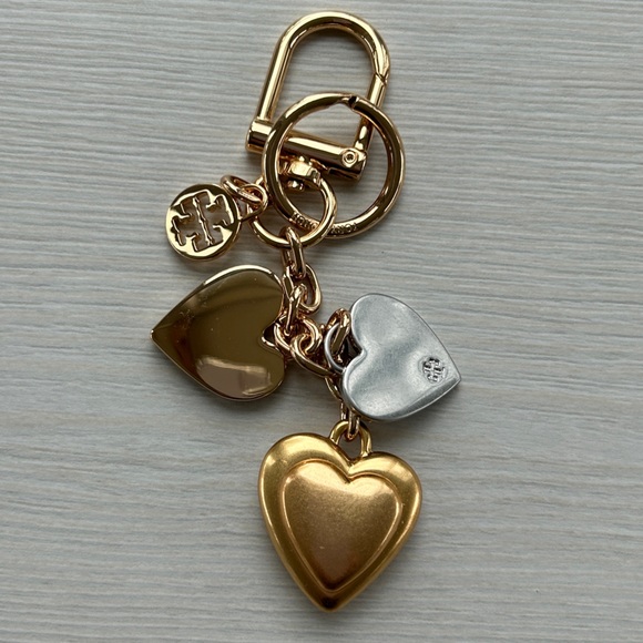 Tory Burch Mixed-Metal Heart-Face Key Ring/Bag Charm Gold and Silver Cute Faces - Picture 2 of 4